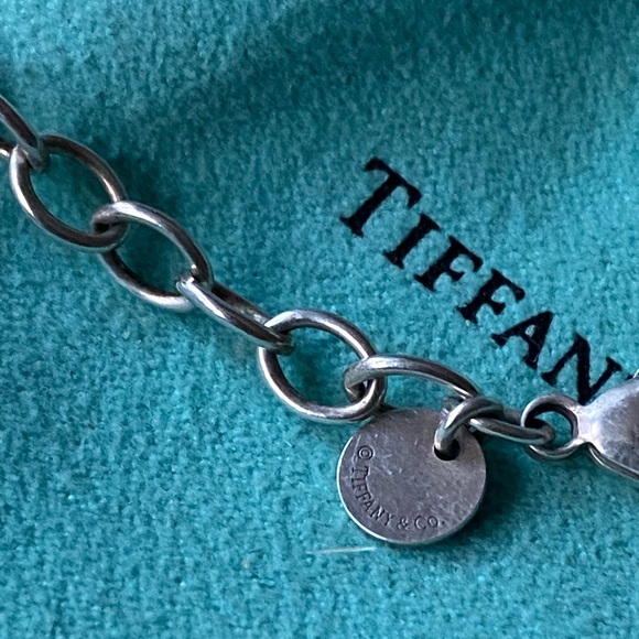 Tiffany & Co Tiffany Infinity Bracelet in Sterling Silver - Picture 2 of 7